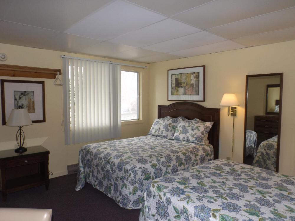 Double Room with Two Double Beds - Second Floor