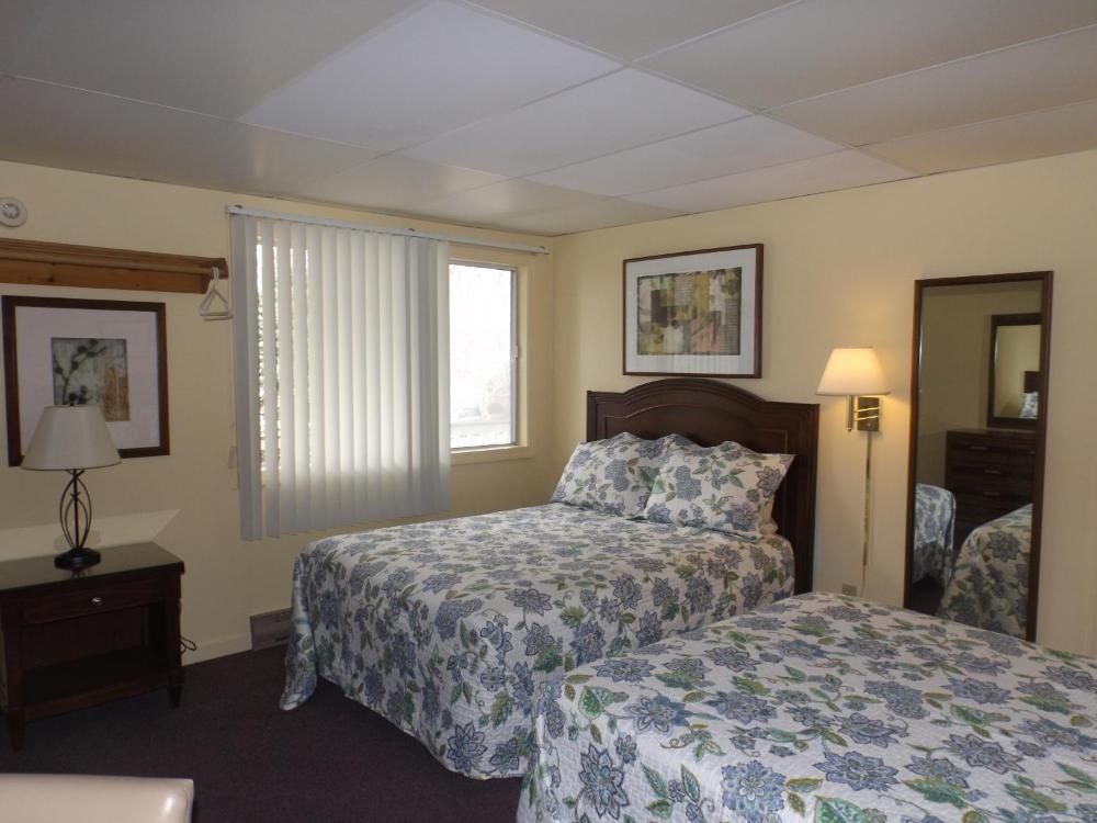 Double Room with Two Double Beds - Second Floor