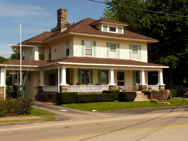 Footbridge North Hotel Main image