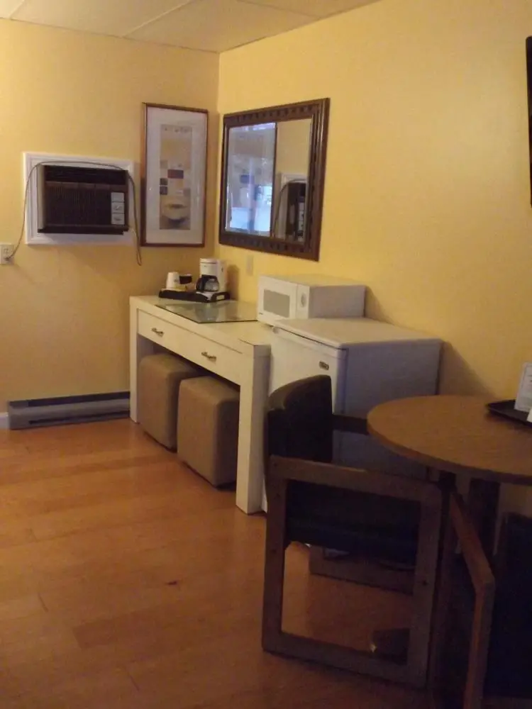Double Room with Two Double Beds - First Floor